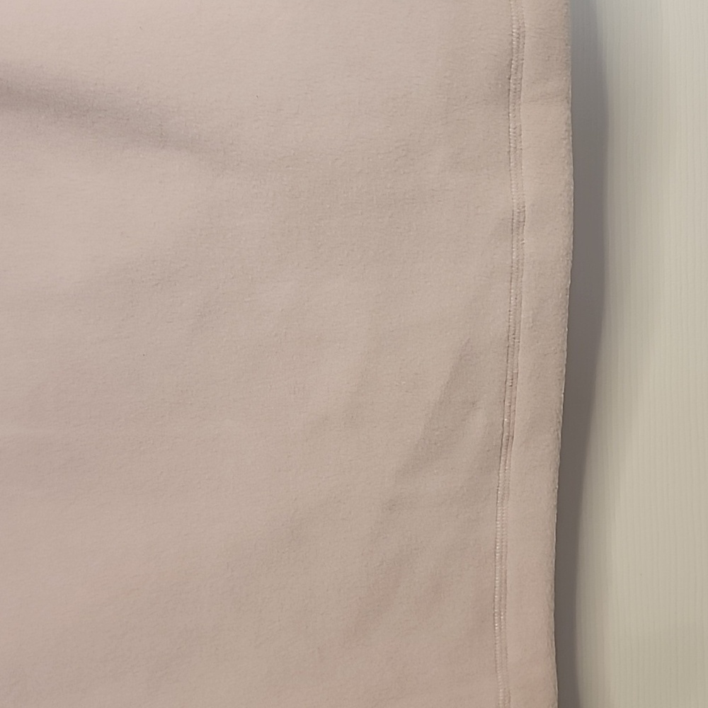 Calvin Klein Women's Soft Pink Hooded Ski Jacket. - Picture 8 of 12